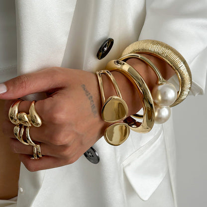 Lunara Layered Disc Bracelet Set