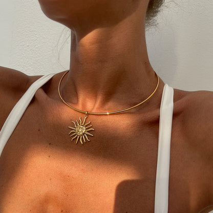 Soléa Vintage Sun Pendant Necklace