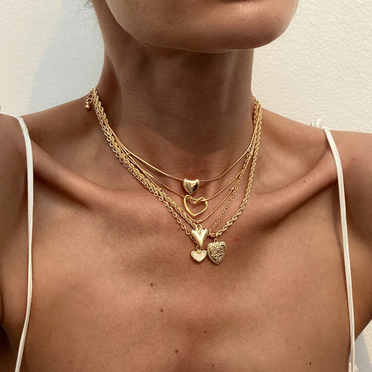 Amoura Tassel Heart Chain Set
